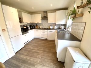 Photo 7- click for photo gallery